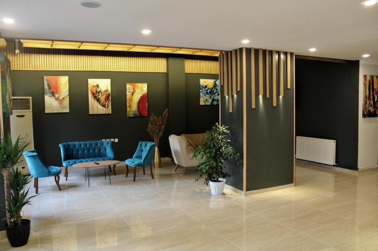 Grand Krone Hotel Çınarcık Bagian luar foto