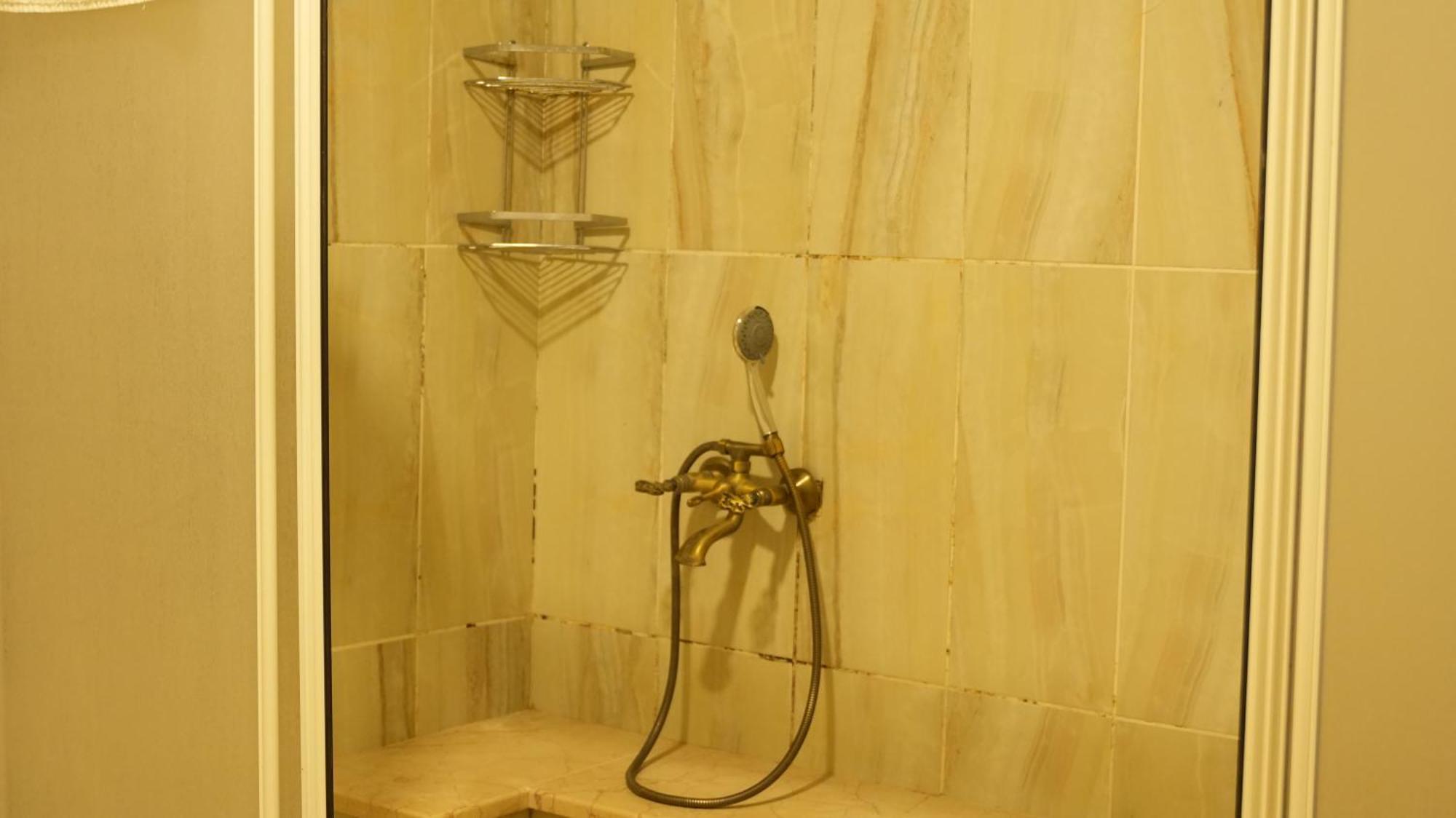 Grand Krone Hotel Çınarcık Bagian luar foto